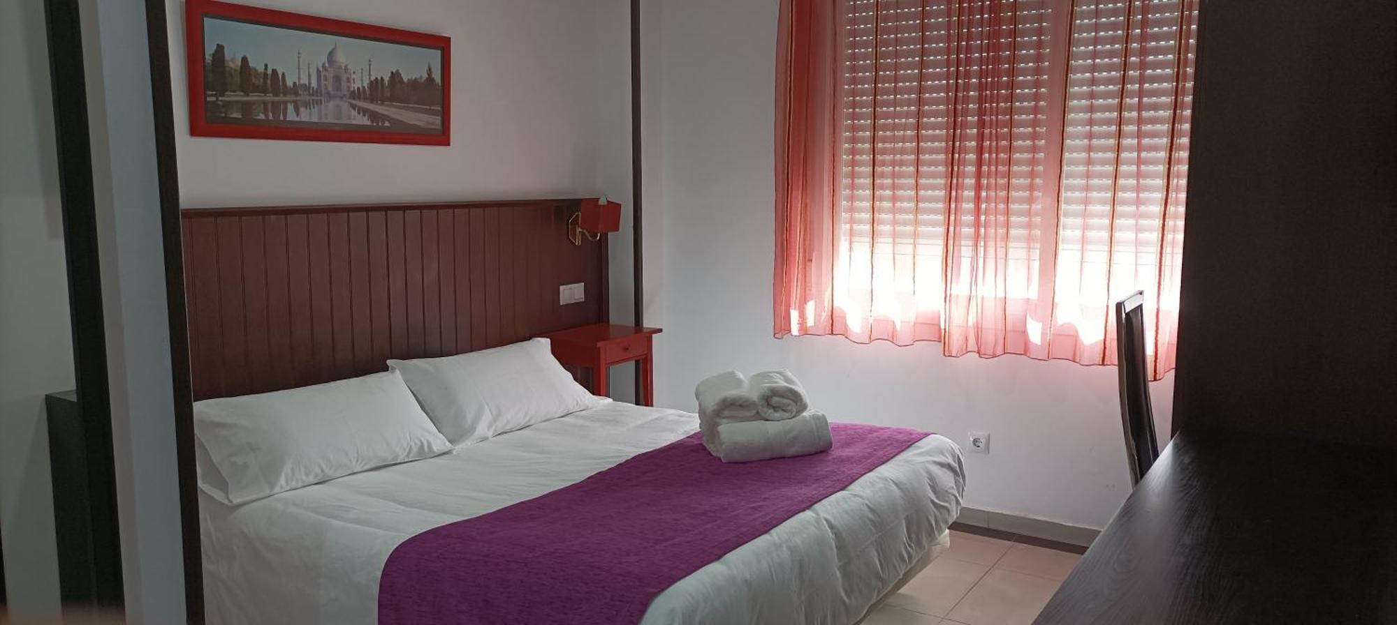 Hostal Dona Isabel Majadahonda Εξωτερικό φωτογραφία