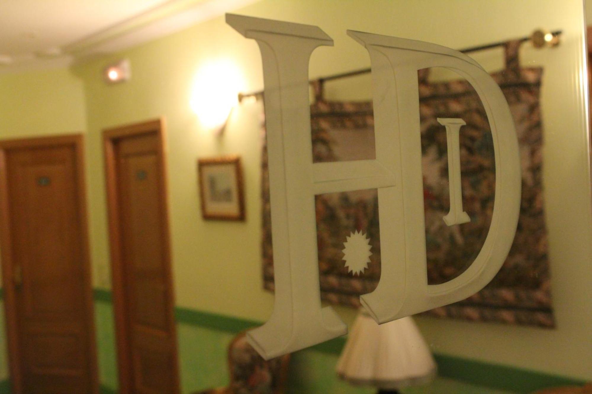 Hostal Dona Isabel Majadahonda Εξωτερικό φωτογραφία