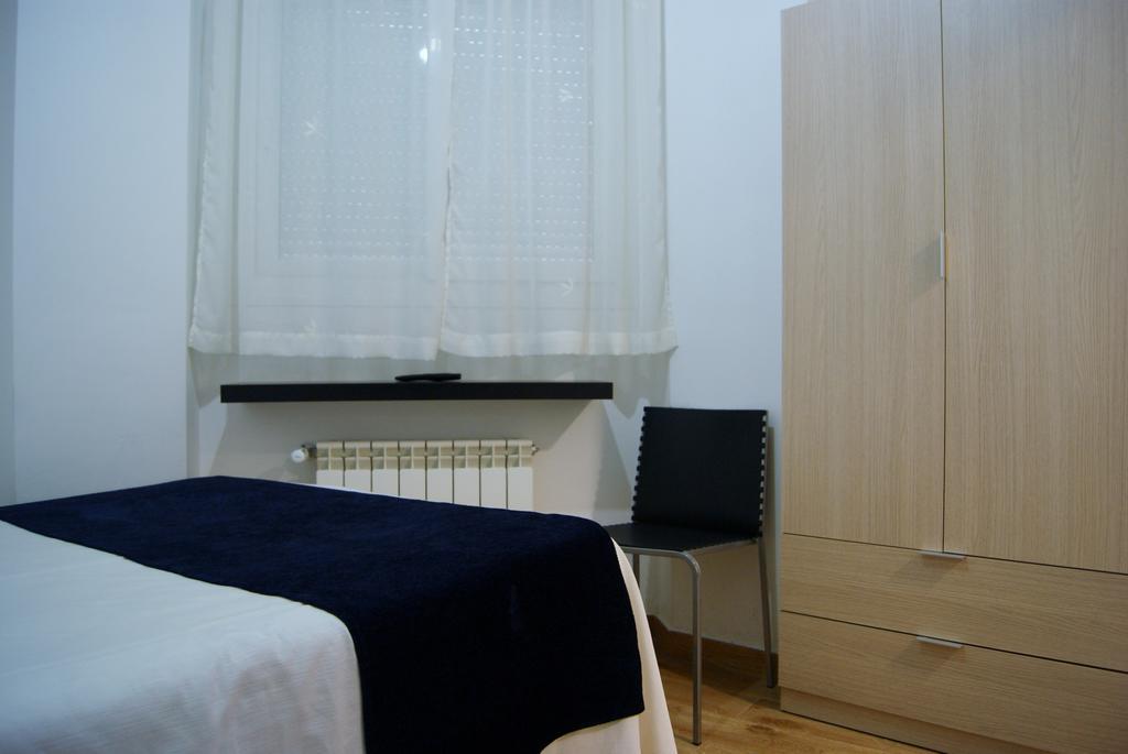Hostal Dona Isabel Majadahonda Εξωτερικό φωτογραφία