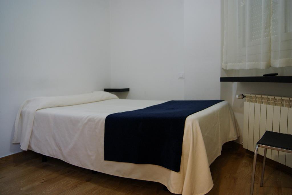 Hostal Dona Isabel Majadahonda Εξωτερικό φωτογραφία