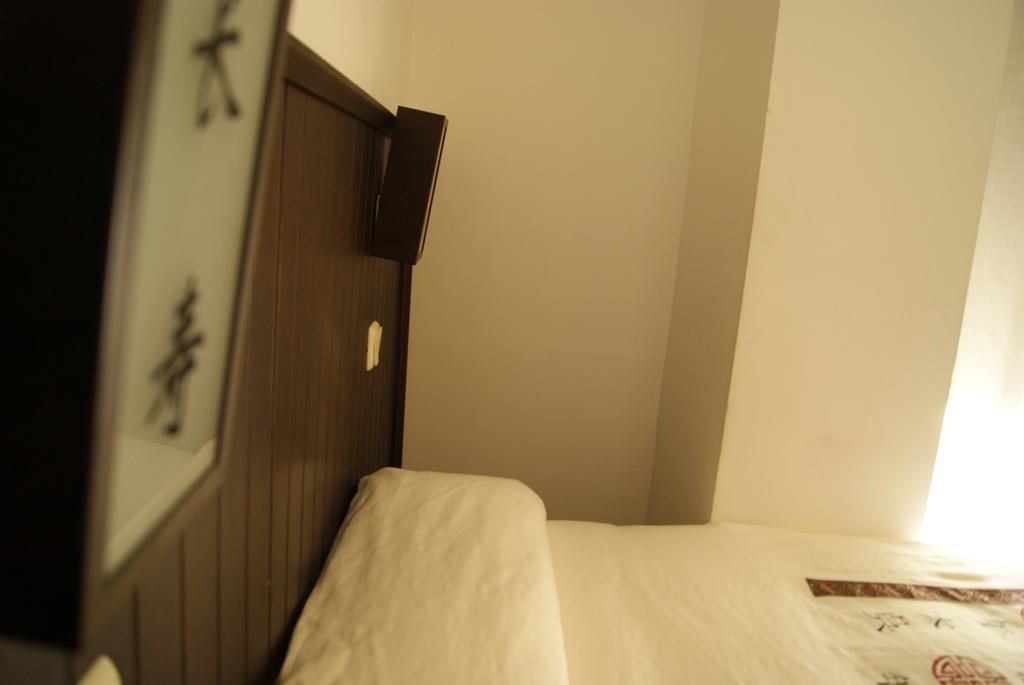 Hostal Dona Isabel Majadahonda Εξωτερικό φωτογραφία